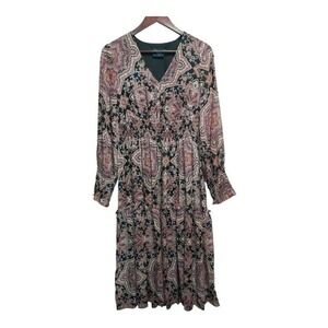 Just Taylor long sleeve & fully lined.  Size 8